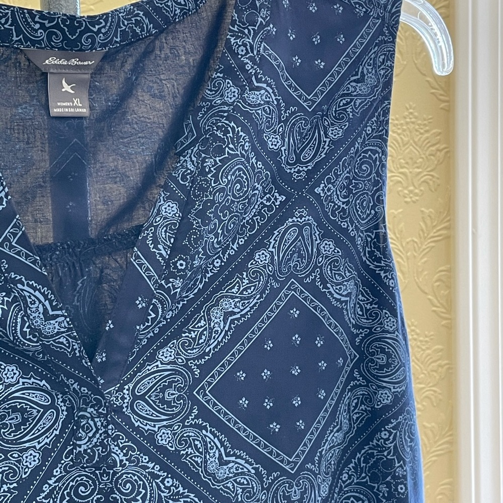 Eddie Bauer Sleeveless Blouse Blue Floral XL